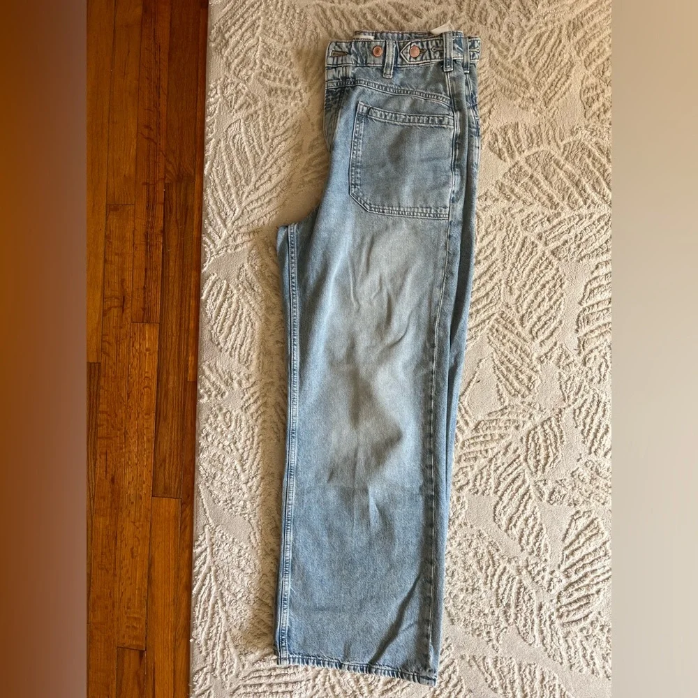 We The Free Palmer Cuffed Jeans in La La Land Wash - Picture 4 of 6